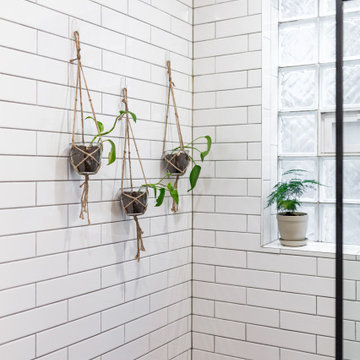 Wicker Park Bathroom