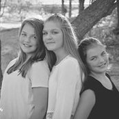 Kelly Robison Lee's photo