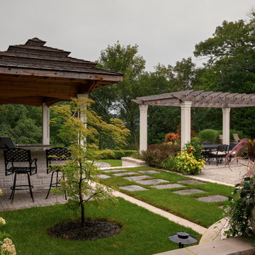 Cabanas, Pool Houses and Pavillions