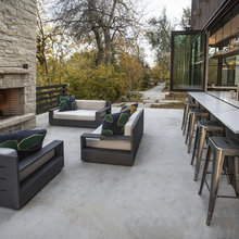 Outdoor kitchen