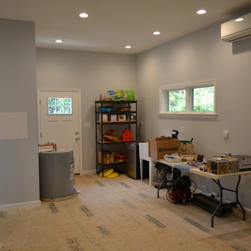 Detached Garage