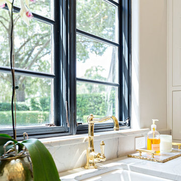 Bold & Contemporary Design
