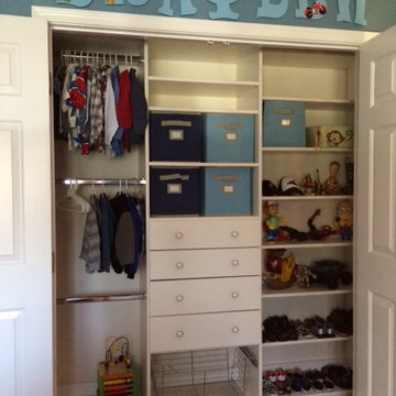 Small Reach In Closets