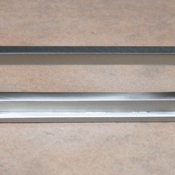 D'Artefax Modern style hardware - Cabinet And Drawer Handle Pulls