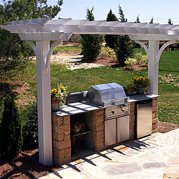 Trellis, Arbors, Pergolas, & Gazebos
