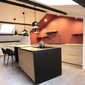 Une cuisine sous les toits