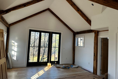 Inspiration for a cottage home design remodel in Boston