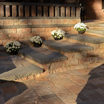 Simplicity Wall and Patio