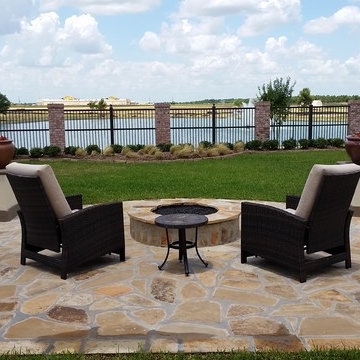 Ashton Woods Model Home - Cypress Creek Lakes