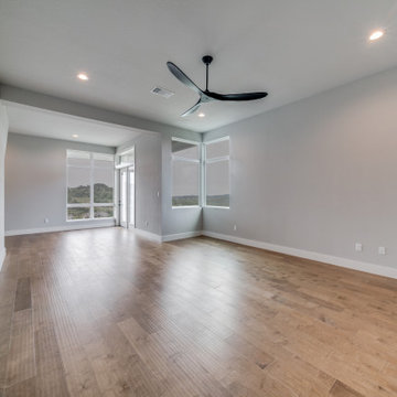 Modern: 4,950 ft², 4 BR/4 BA/2 ST