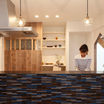 Hazukashi House