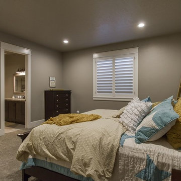 E Builders - 2015 Salt Lake Parade of Homes - River Park Farmhouse