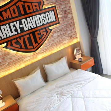 Interior Apartemen Dago Suite 1 Bed Room Harley Davidson