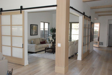 Trendy living room photo in Los Angeles