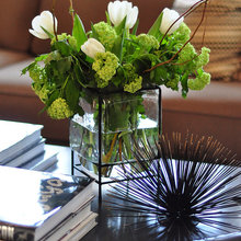 coffee table dressing