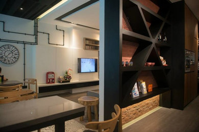 Example of a trendy hallway design in Singapore