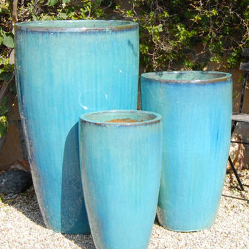 The Big Earth Pottery Collection: Tall Cone Planter