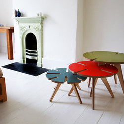 Crop Circle Nesting Tables - Coffee Table Sets