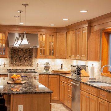Traditional/Transitional Natural Cherry Kitchen Remodel w/HollinsbrookCountertop
