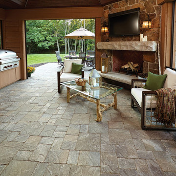 Inside Out: Outdoor kitchen and living room