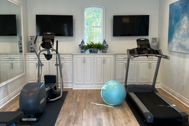 Inspiration for a home gym remodel in Other