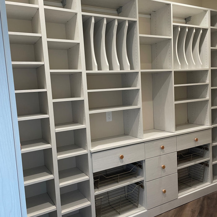 Custom Closet - Pantry