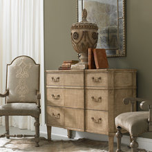 JACVSON DINING ROOM