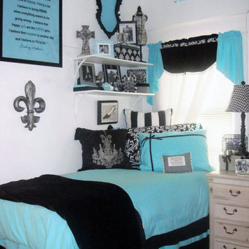 College Dorm ROom