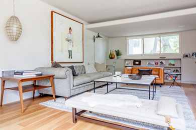 Inspiration for a 1960s family room remodel in Los Angeles
