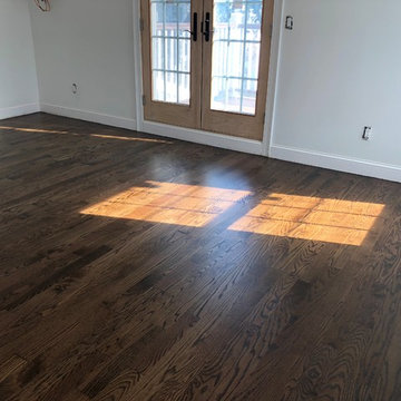 PORT WASHINGTON: NEW RED OAK WITH DARK WALNUT / NEUTRAL BLEND + BONA TRAFFIC HD