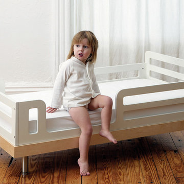 Oeuf Classic Toddler Bed