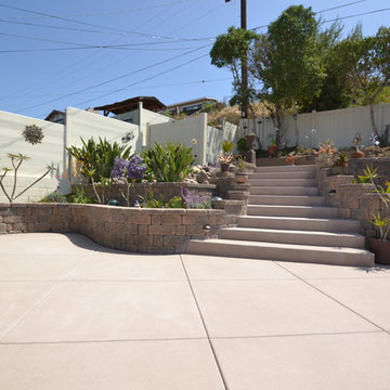 Chula Vista-91910-Expansive Concrete Patio and Block Terracing
