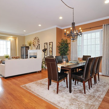 2103 Montrose Listing