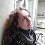 Emilie Deschamps's photo