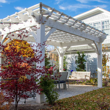 Posh Porte-cochère with Backyard Pergola & Bench Swing