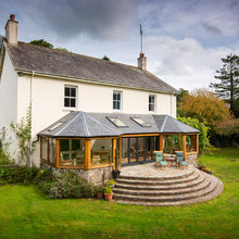 Mum House