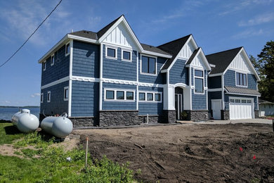 Traditional exterior home idea in Minneapolis