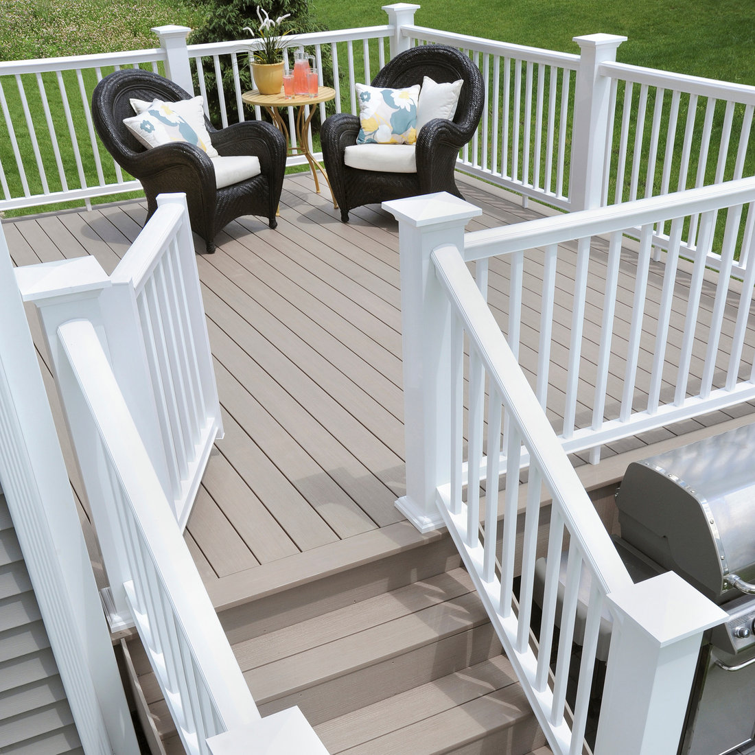 AZEK Deck Arbor Collection® Silver Oak