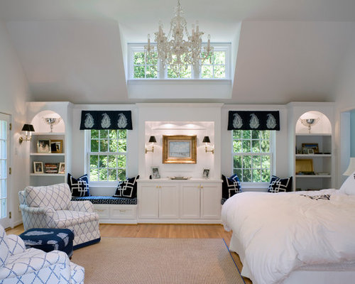 Best 30 Small Dormers Bedroom Ideas & Designs | Houzz