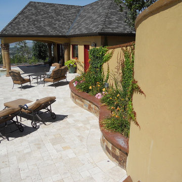 Pool and Spa with Guest House
