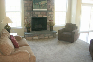 Traditional family room in Wilmington.