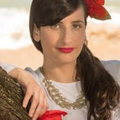 Thea Joy's photo