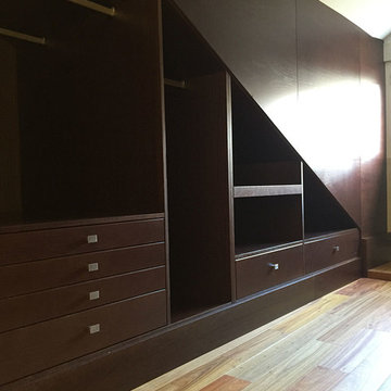 Vestidor a medida en madera de fresno