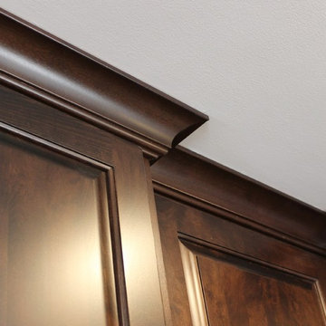 Moline, IL- Control Kitchen Clutter With a Custom Locker