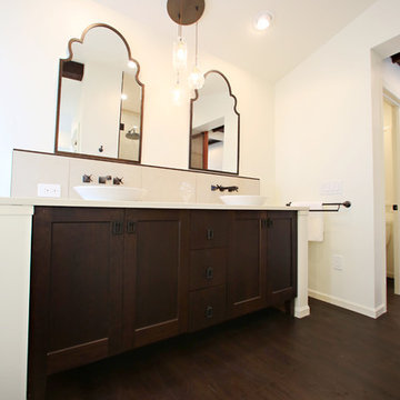 Bath Crashers - Episode "Mediterranean Mood"