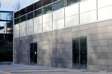 Облицовка фасада светопрозрачным бетоном