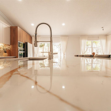 Transforming Miami Kitchens: Bespoke Renovation Mastery by D’Cassa