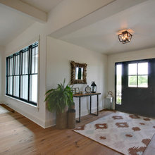 Bridgman Dining, Foyer