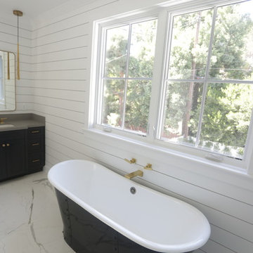 Sherman Oaks Classic, yet Modern