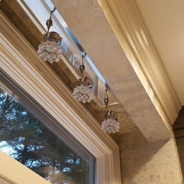 Ann Arbor Great Room, Dining Room, Hallway, Family Room, Kitchen Wallpaper